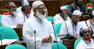 কুচি কুচি করে কাটার পরে বলেন—আসুন ঐক্যবদ্ধভাবে দেশ চালাই: জামায়াত আমির